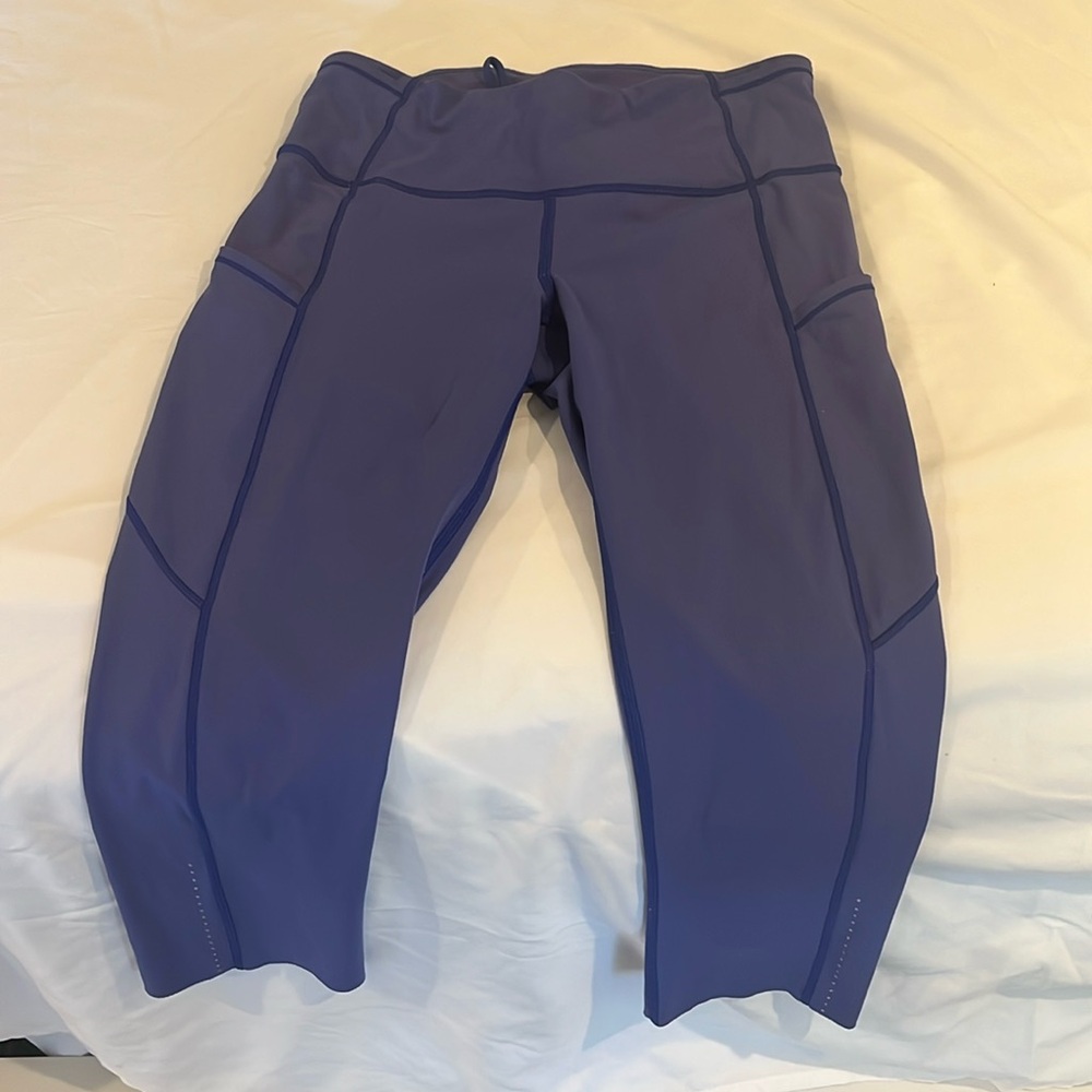 Lululemon Periwinkle Pants - Size 8